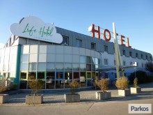  Life-hotel-vienna-airport-8 