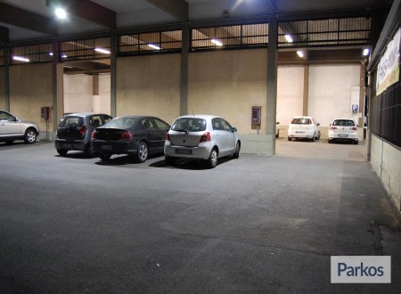 Pegaso Parking (Paga oggi un deposito) foto 10